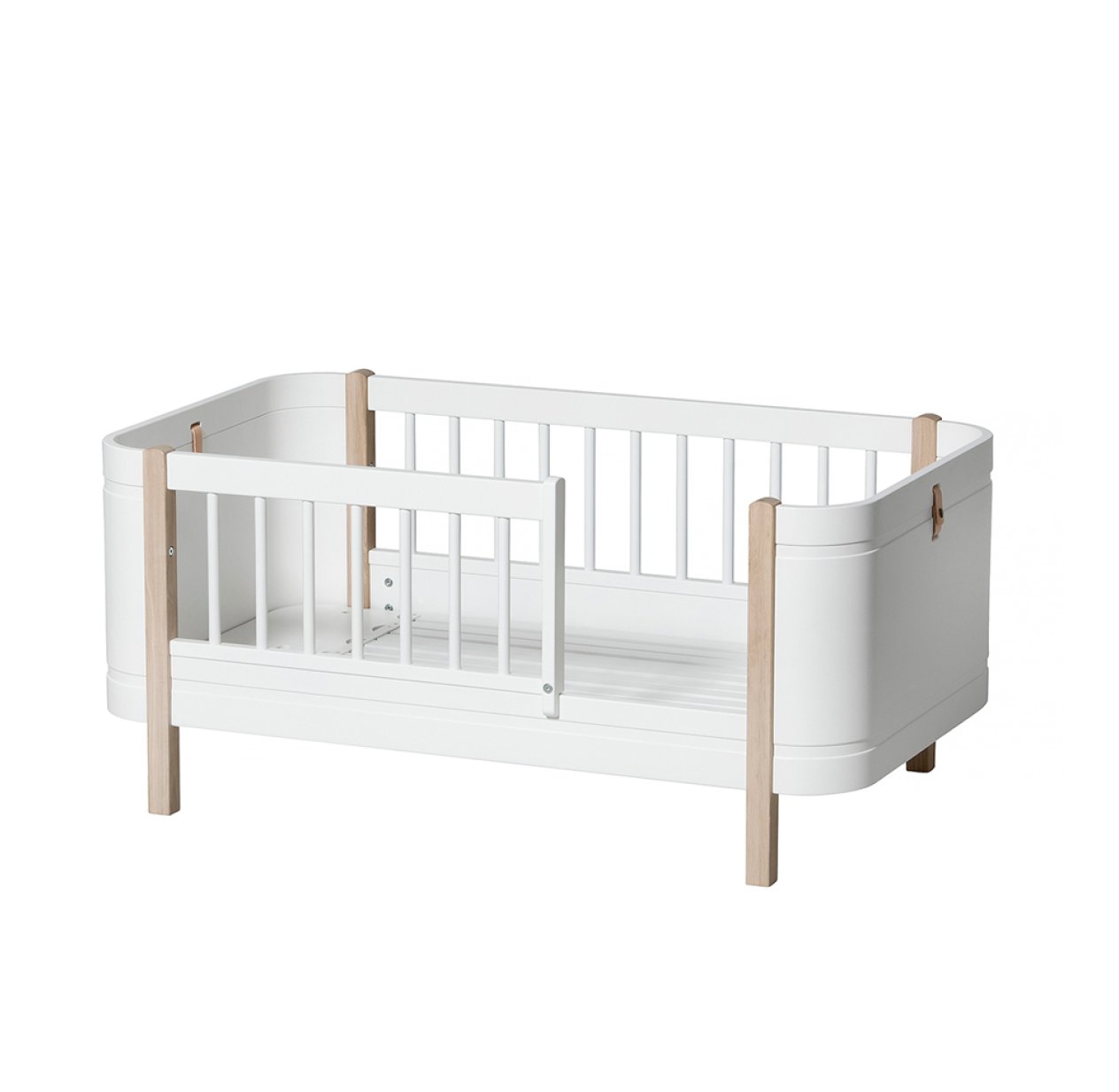 Lit Bebe Evolutif 5 En 1 Mini Wood Blanc Chene Oliver Furniture Pour Chambre Enfant Les Enfants Du Design