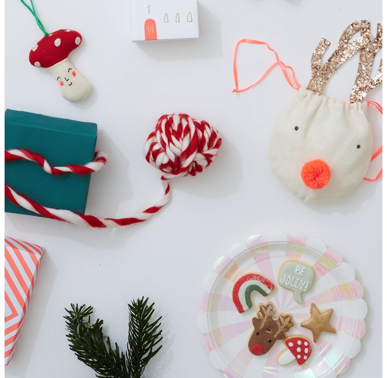 7 mini emporte-pièces icônes de Noël - Gris Meri Meri pour chambre enfant -  Les Enfants du Design