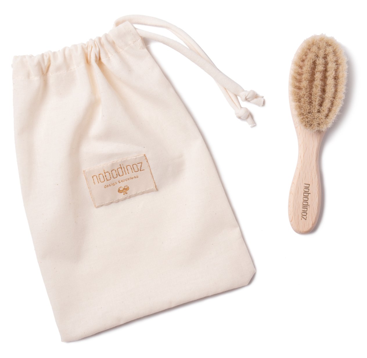 Brosse A Cheveux Bebe So Cute Nobodinoz Pour Chambre Enfant Les Enfants Du Design Brosse A Cheveux Bebe So Cute Nobodinoz Pour Chambre Enfant Les Enfants Du Design