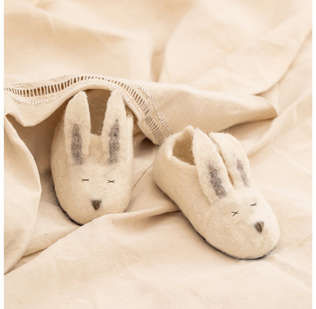 Chaussons Lapin Muskhane pour chambre enfant - Les Enfants du