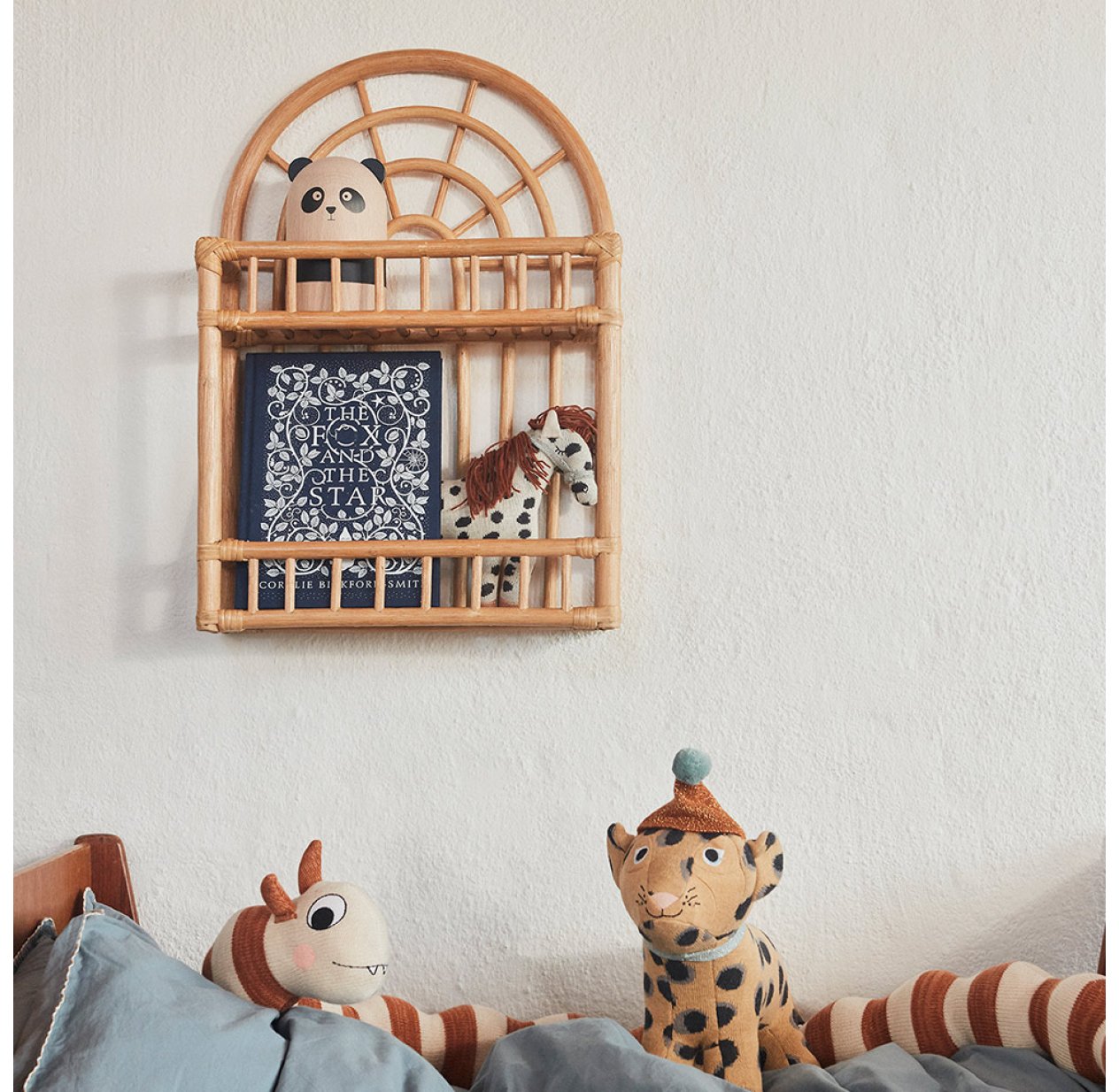 Etagere En Rotin Rainbow Oyoy Pour Chambre Enfant Les Enfants Du Design Etagere En Rotin Rainbow Oyoy Pour Chambre Enfant Les Enfants Du Design
