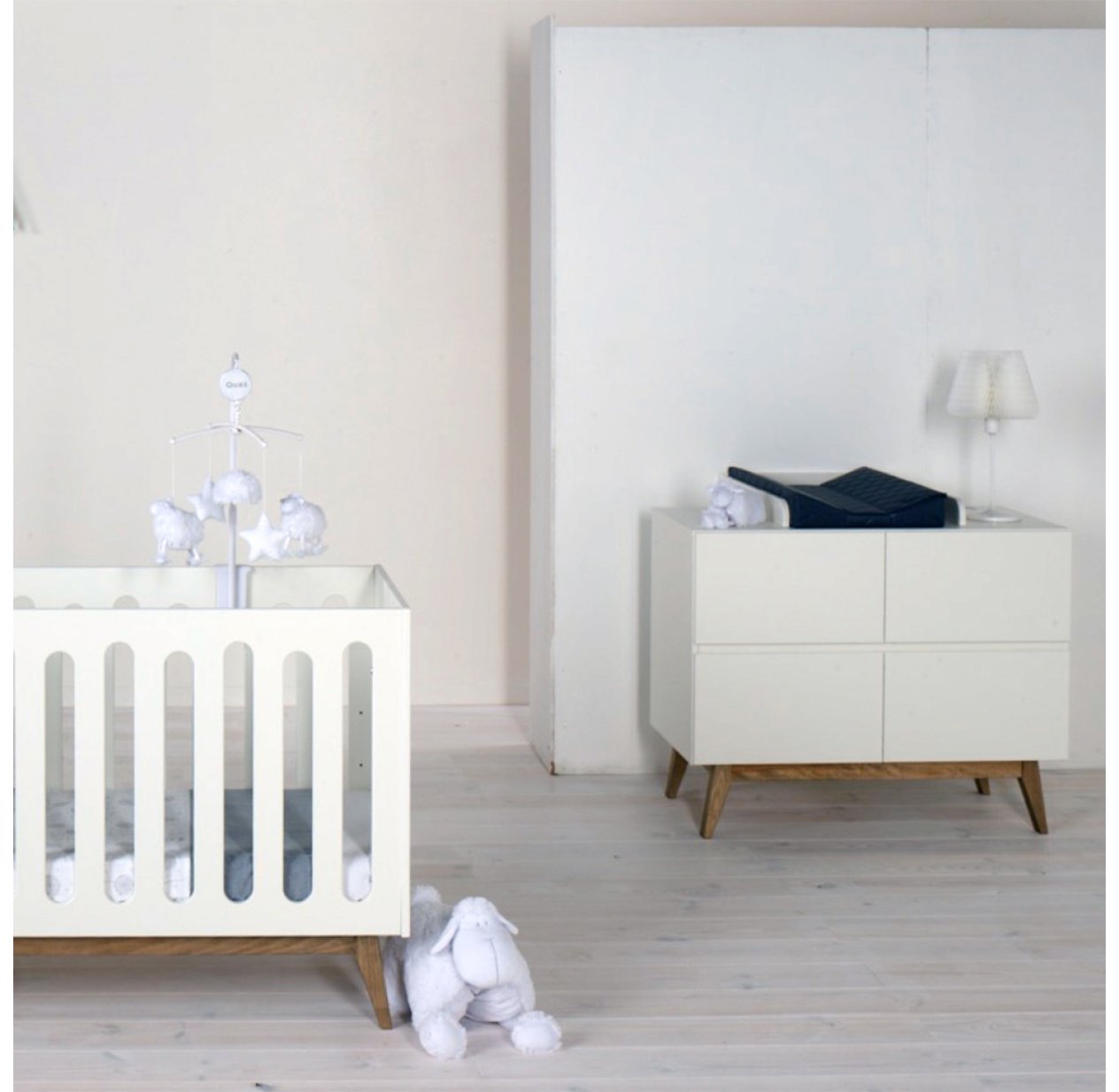 Lit Bebe Canape Trendy 70 X 140 Blanc Quax Pour Chambre Enfant Les Enfants Du Design