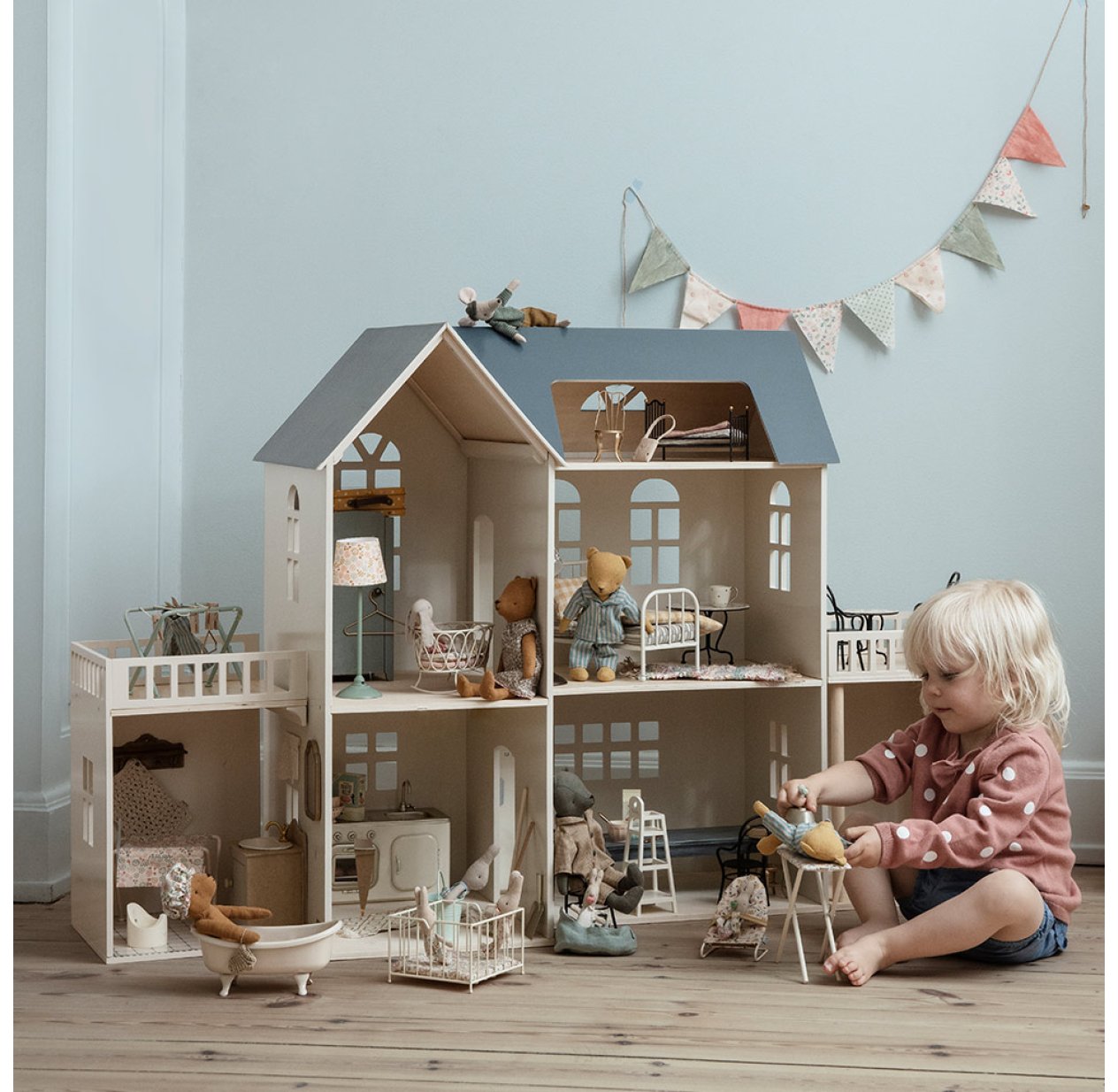 maison petite souris jouet