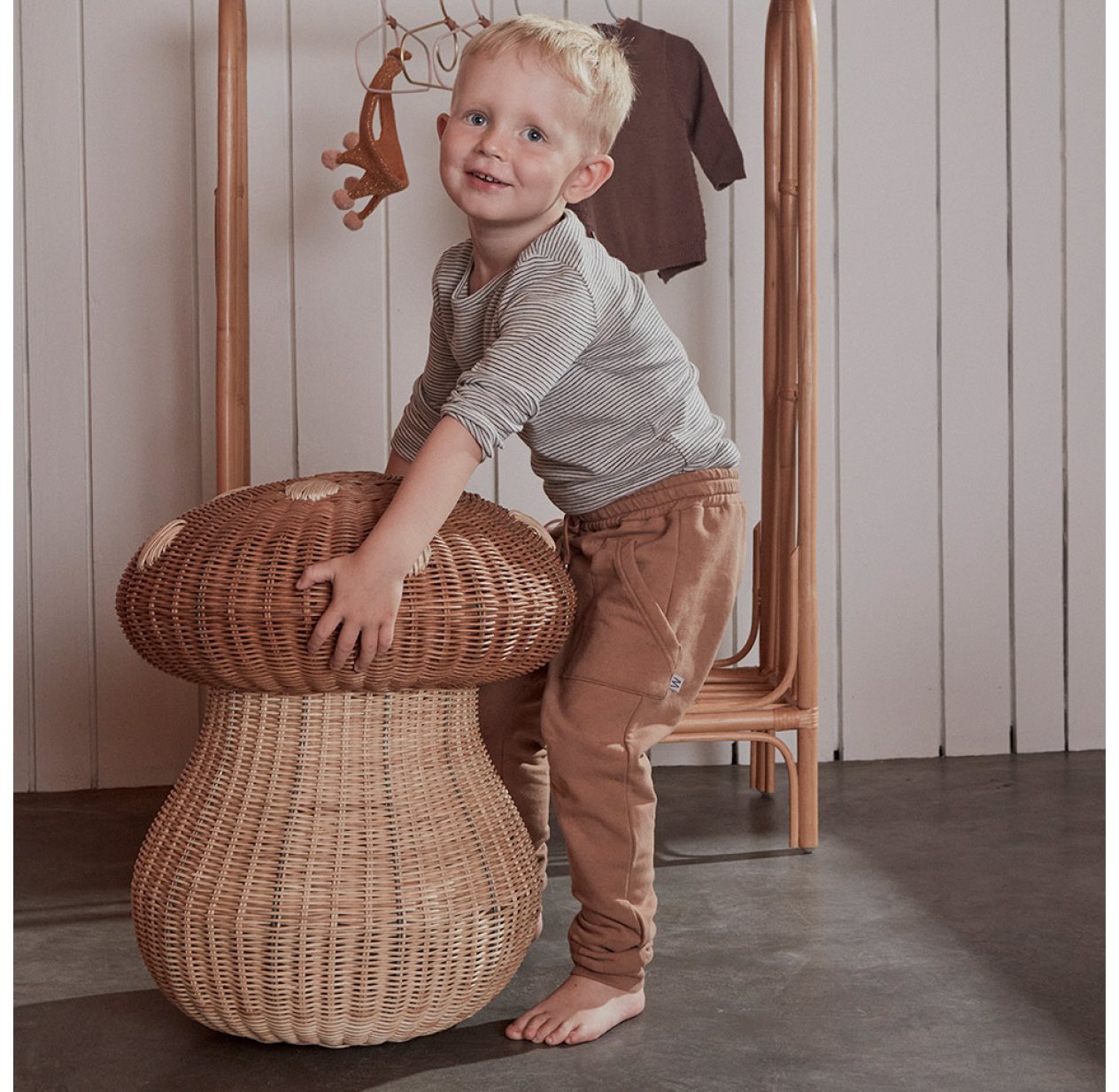 Panier De Rangement Champignon Oyoy Pour Chambre Enfant Les Enfants Du Design Panier De Rangement Champignon Oyoy Pour Chambre Enfant Les Enfants Du Design