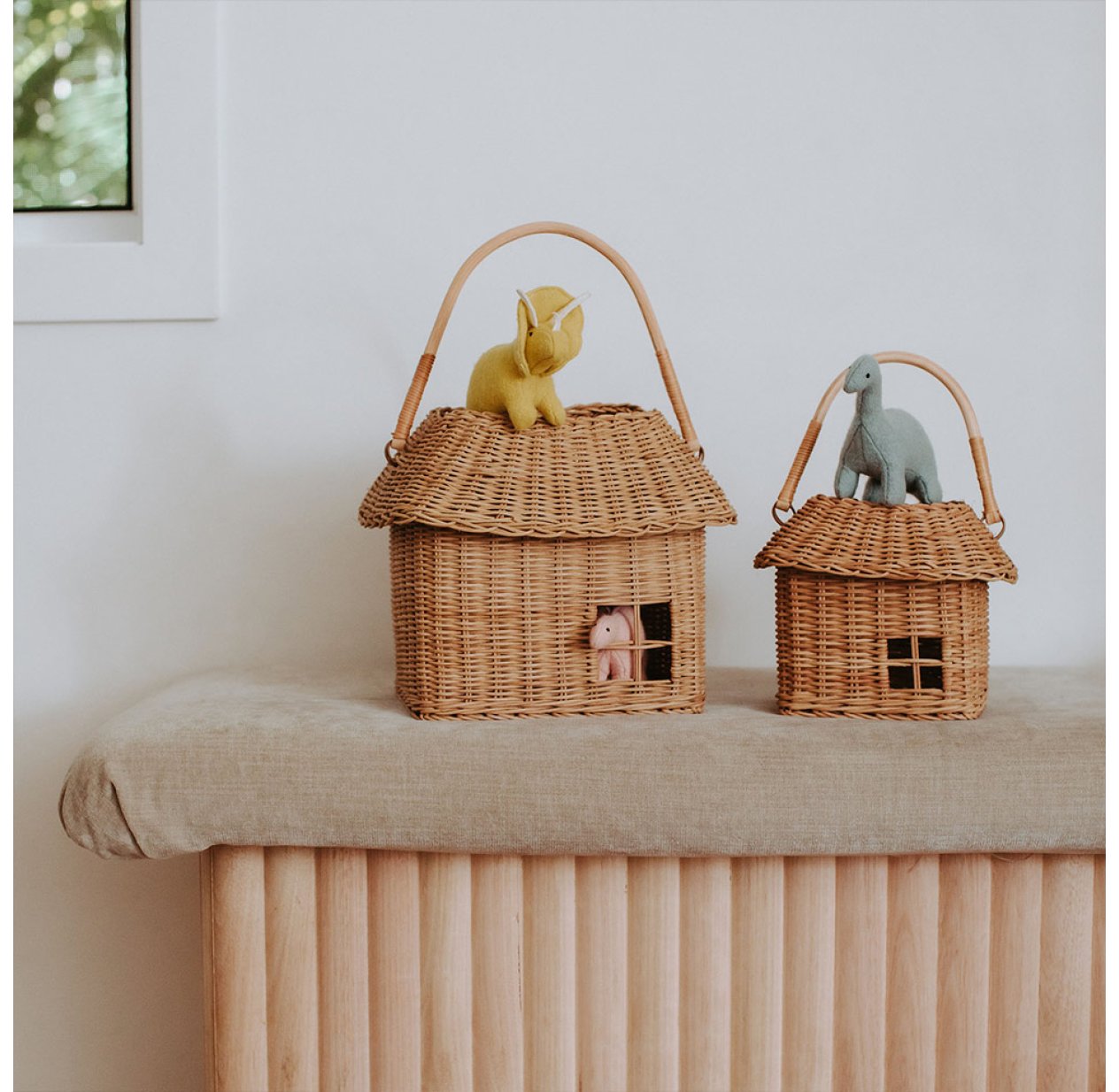 Ancien Petit Panier en osier de Poupée Ancienne