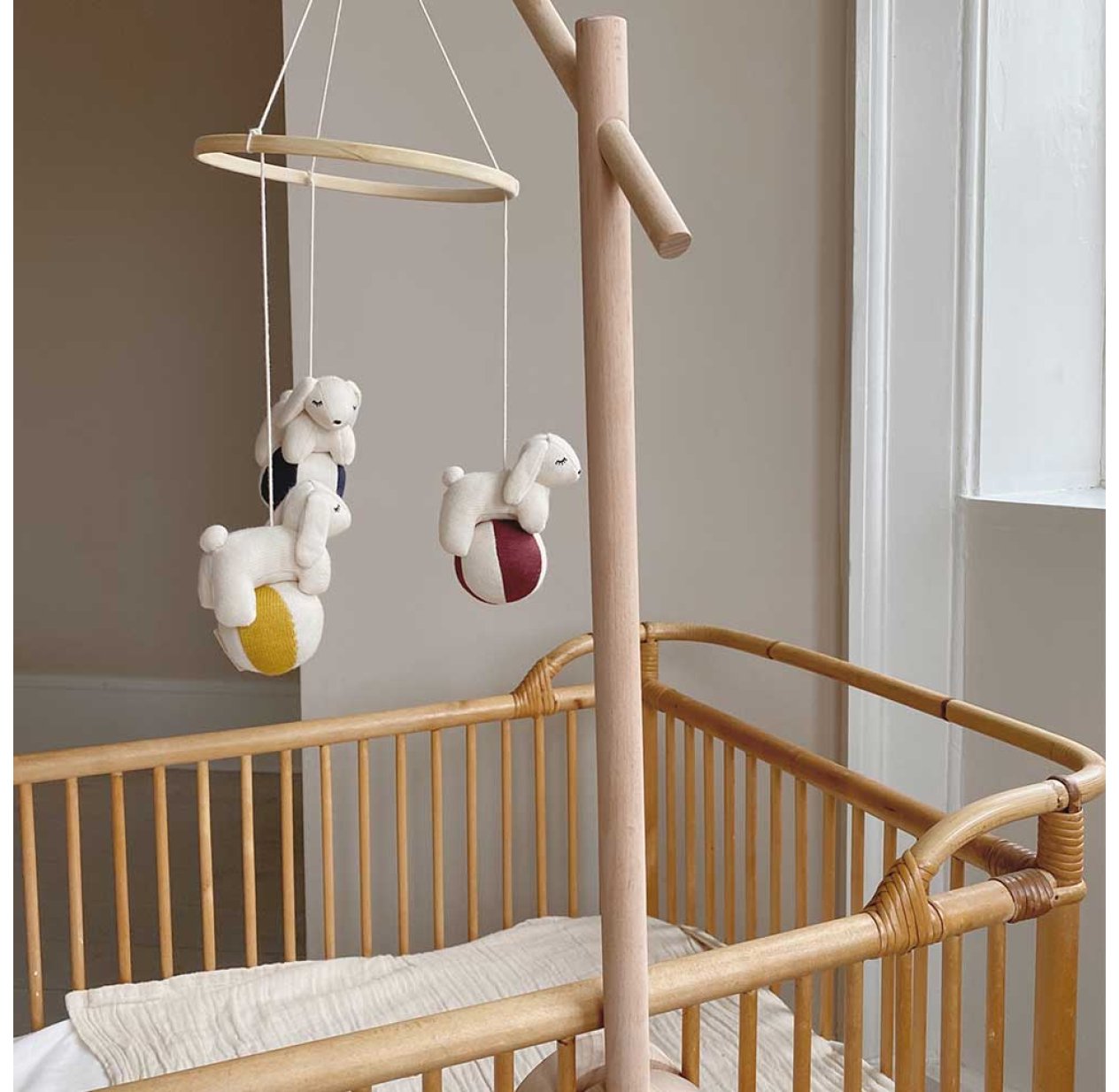Support De Mobile Konges Slojd Pour Chambre Enfant Les Enfants Du Design