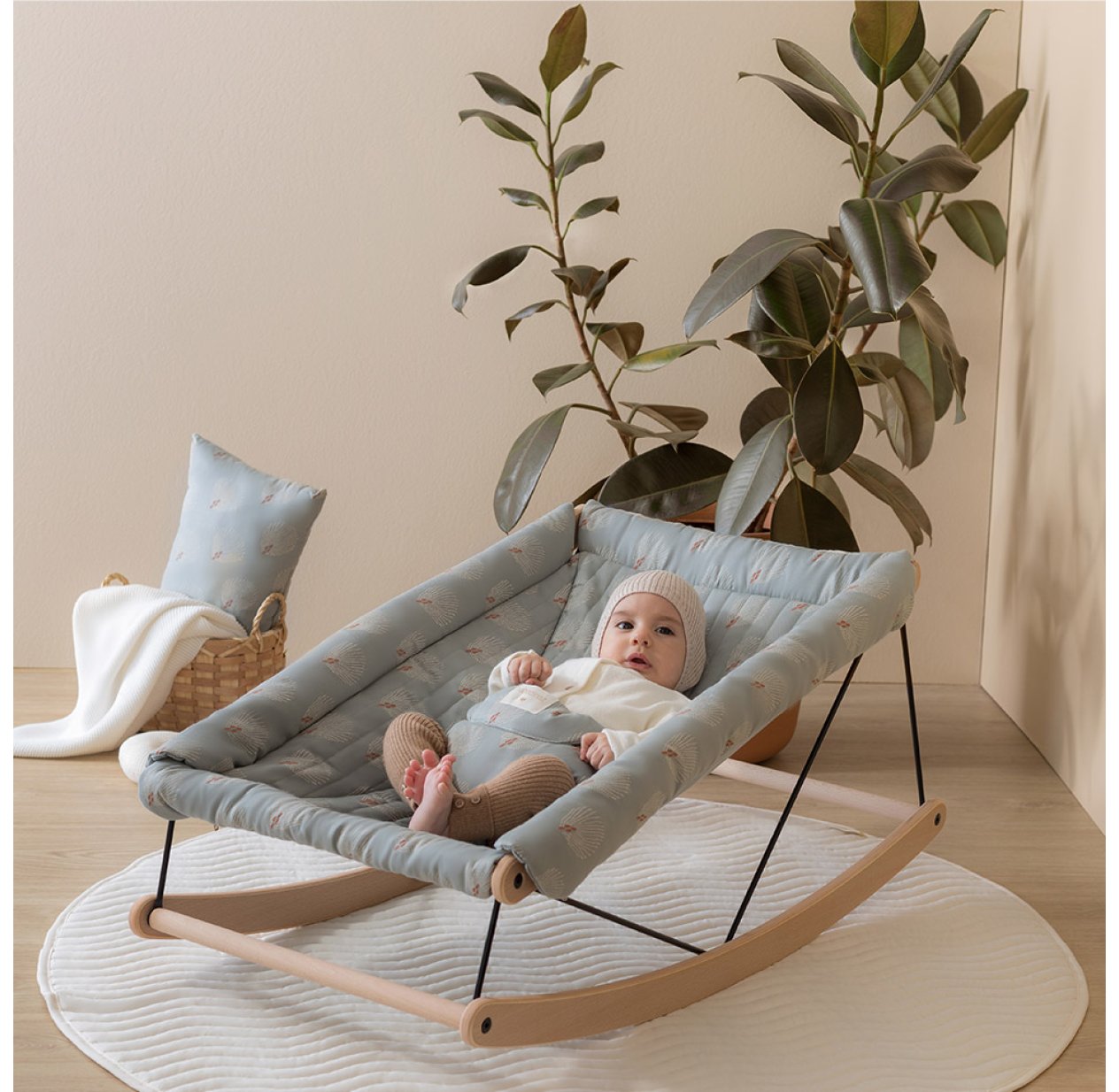 Transat Bebe Growing Green Gatsby Antique Green Nobodinoz Pour Chambre Enfant Les Enfants Du Design