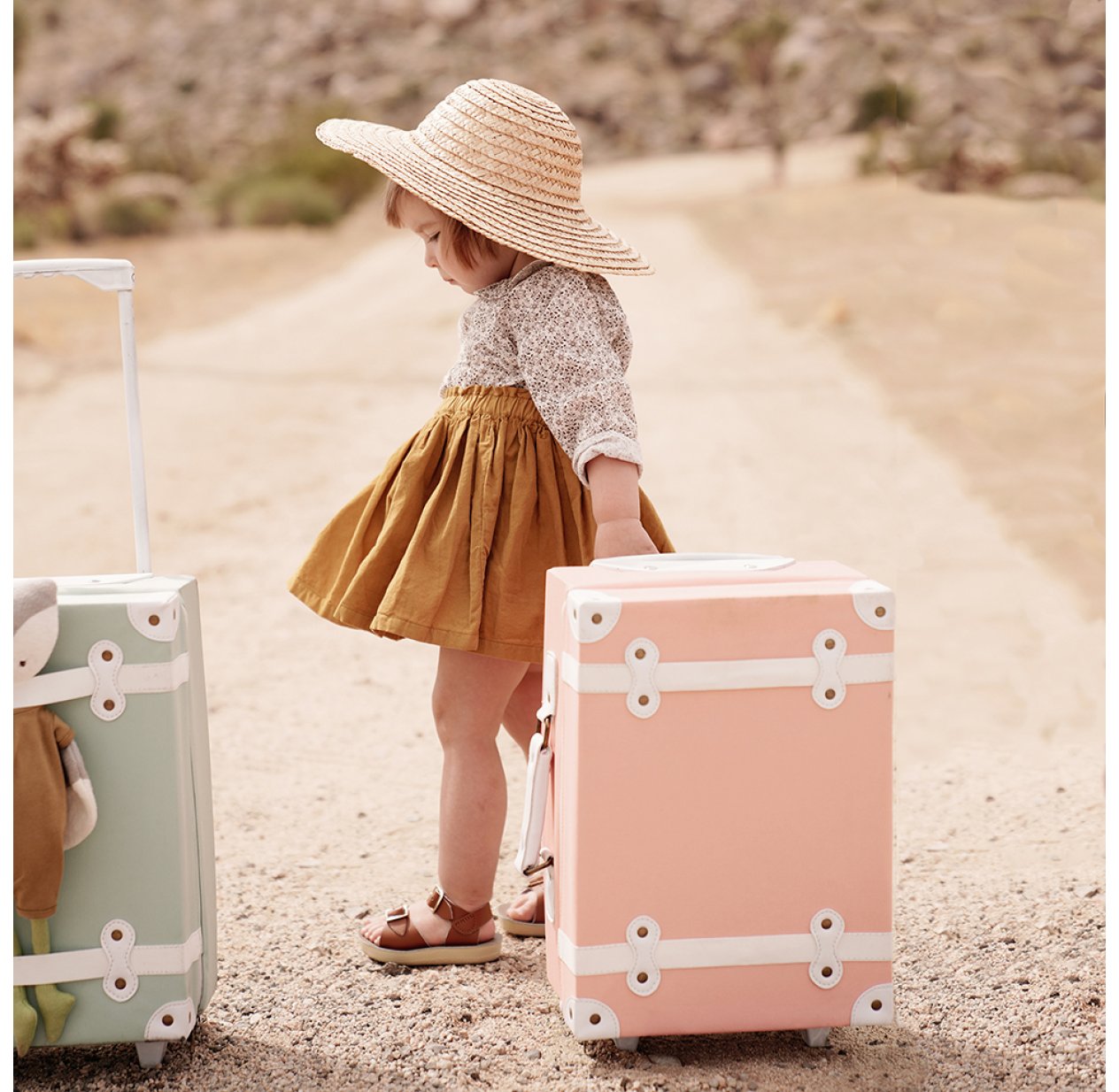 Valise Enfant Seeya Rose Pastel Olli Ella Pour Chambre Enfant Les Enfants Du Design Valise Enfant Seeya Rose Pastel Olli Ella Pour Chambre Enfant Les Enfants Du Design