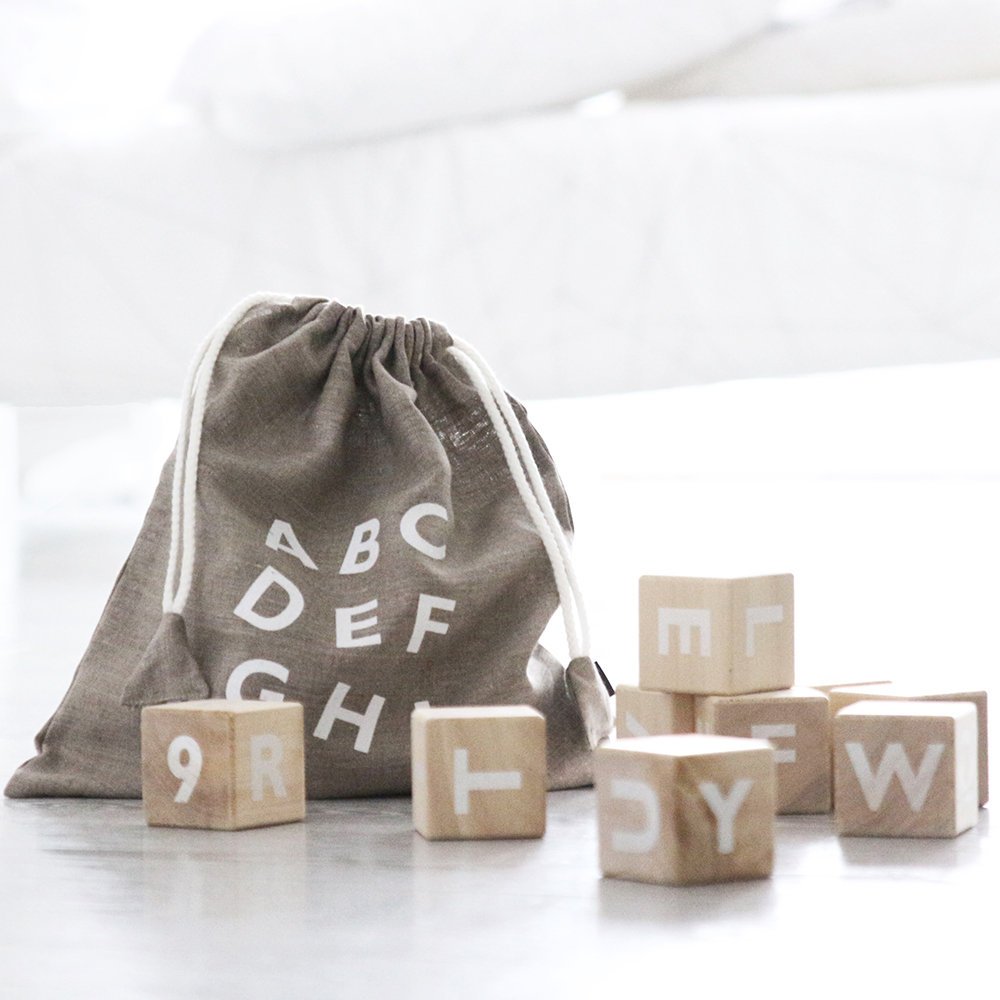 Cubes Alphabet - Blanc Ooh Noo