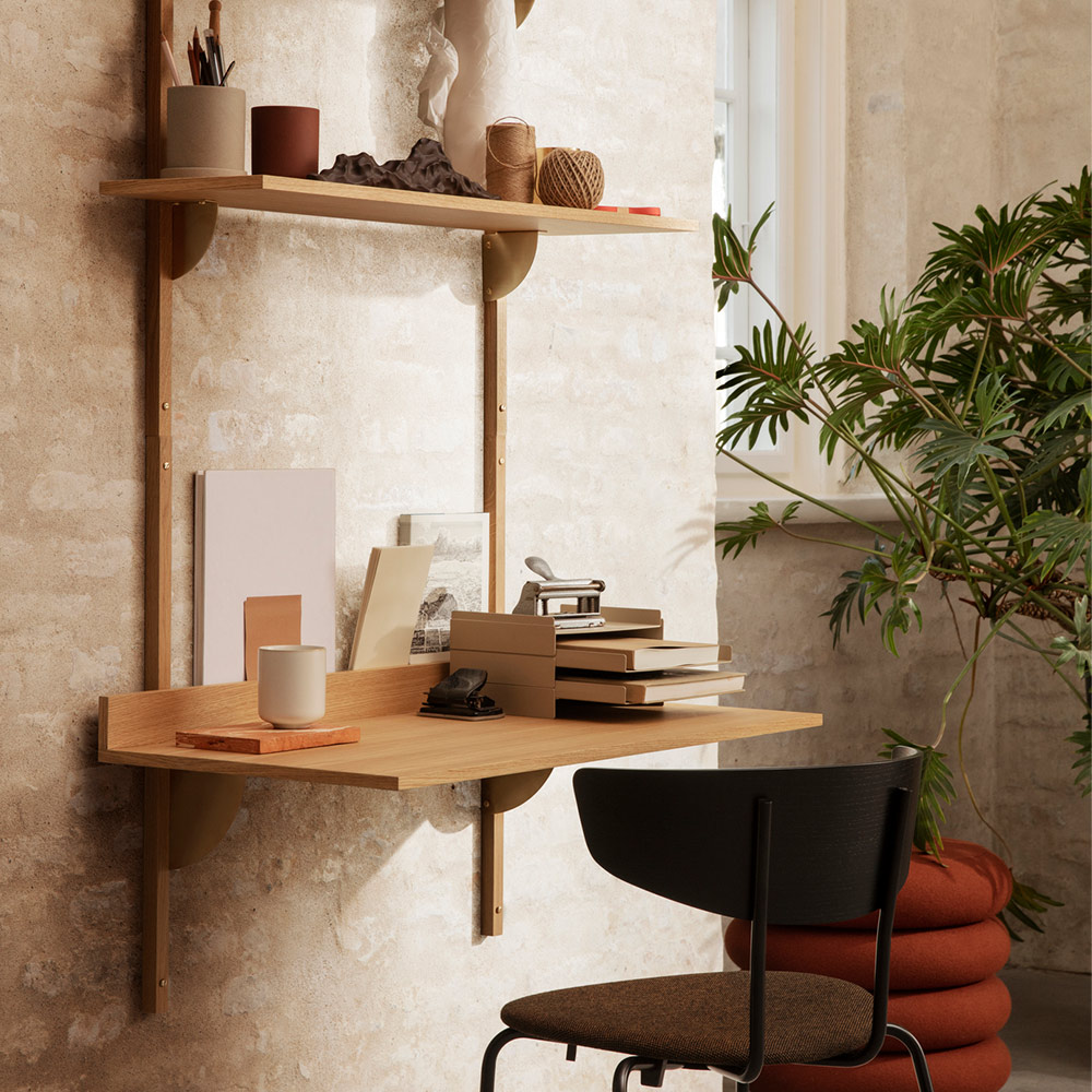 Bureau mural Sector - Chêne/Laiton Ferm Living