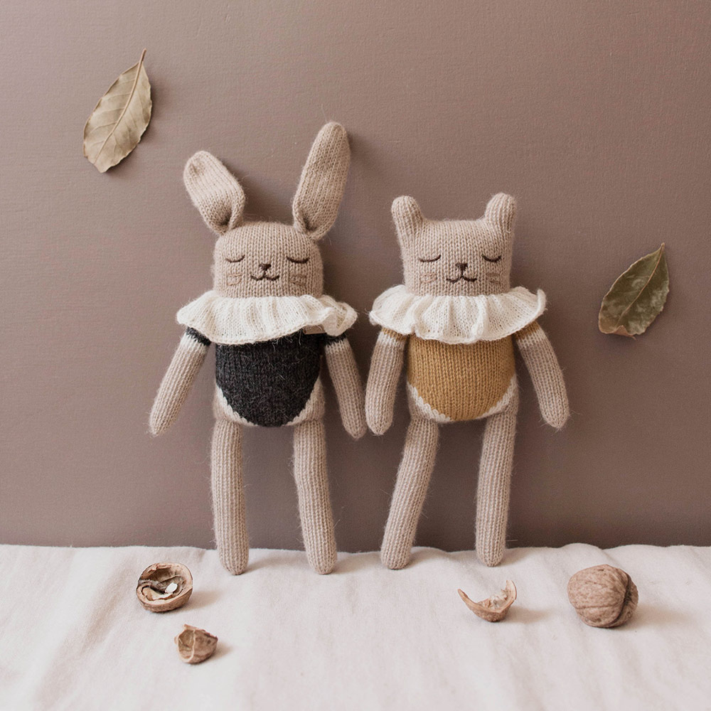 Doudou Lapin en Maillot - Noir - Main Sauvage