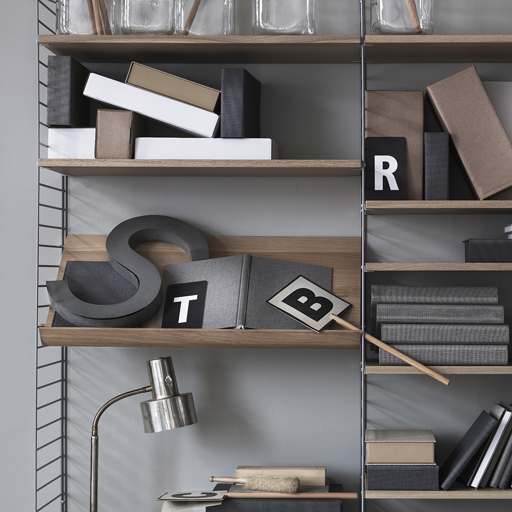 Etagère pour magazines - Noyer String Furniture