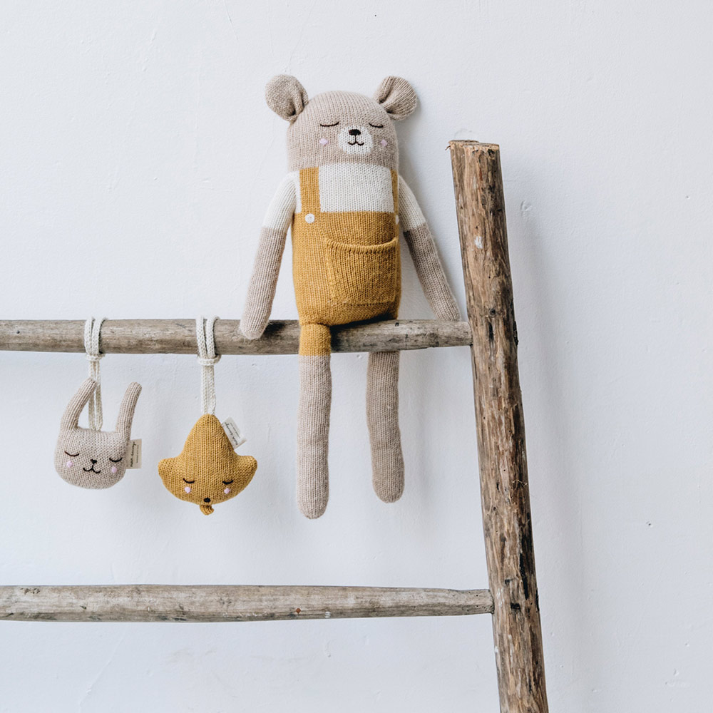 Grand doudou Ours - Moutarde - Main Sauvage