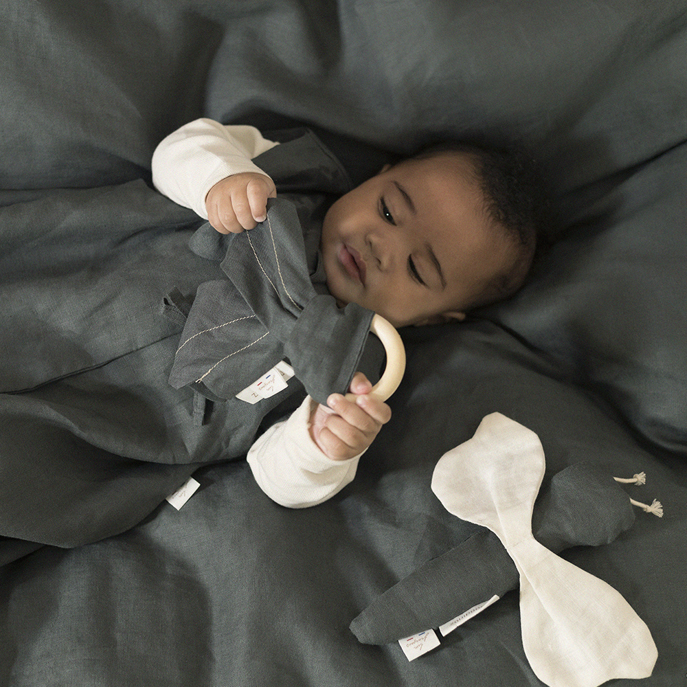 Hochet Libellule Lin Français - Green Blue Nobodinoz