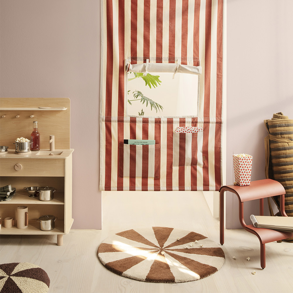 Kiosque Théâtre de Marionnettes Ferm Living