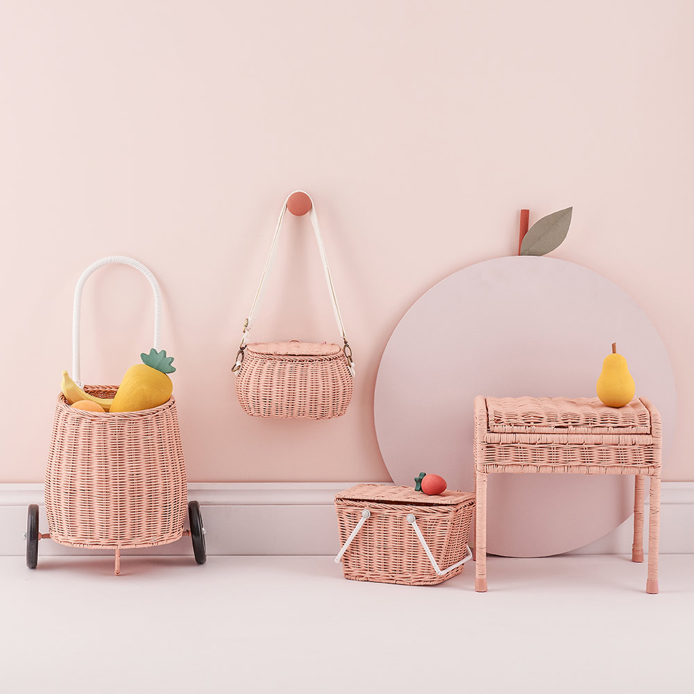 Panier en rotin Piki - Rose poudré - Olli Ella