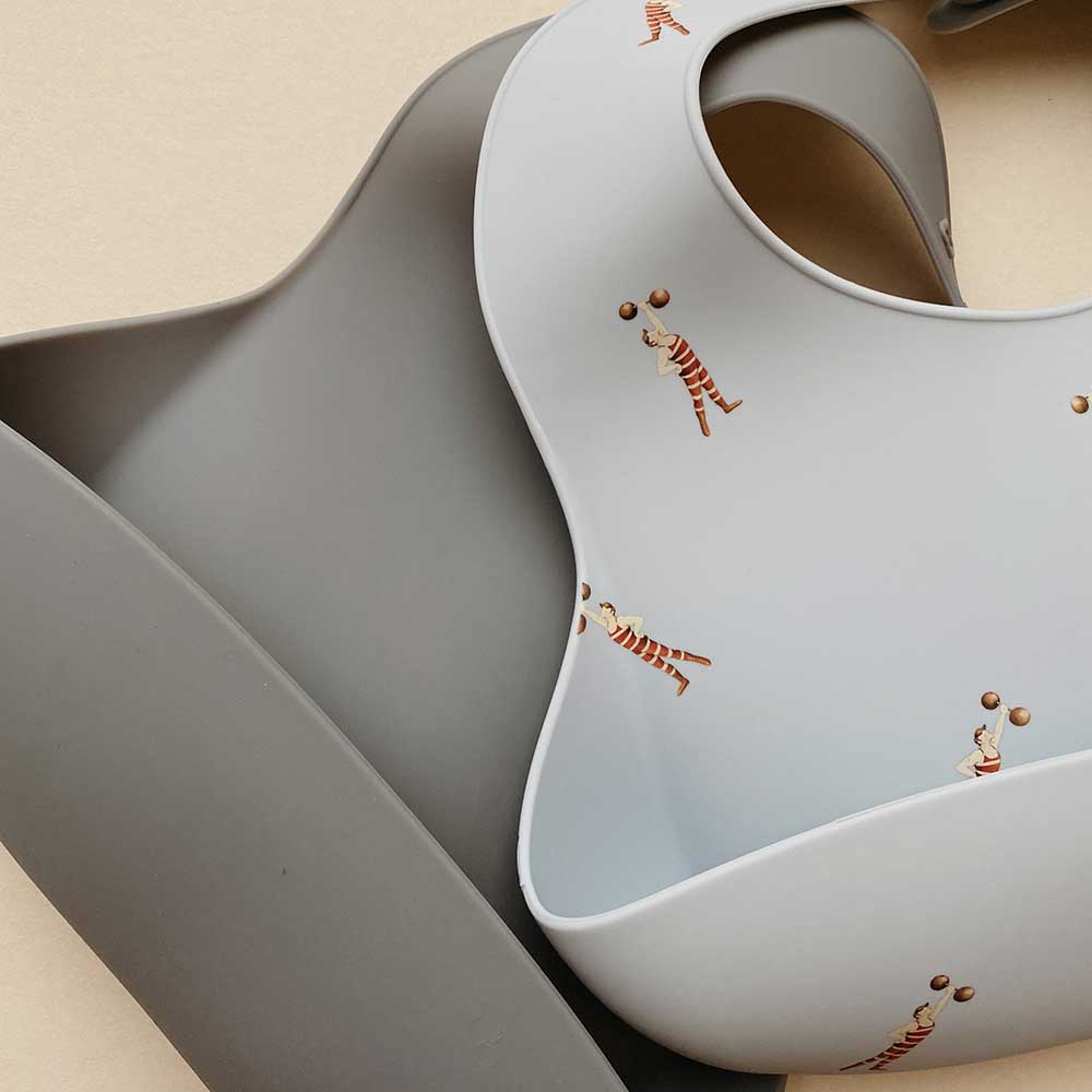 Set de 2 Bavoirs en Silicone Haltérophile - Konges Slojd