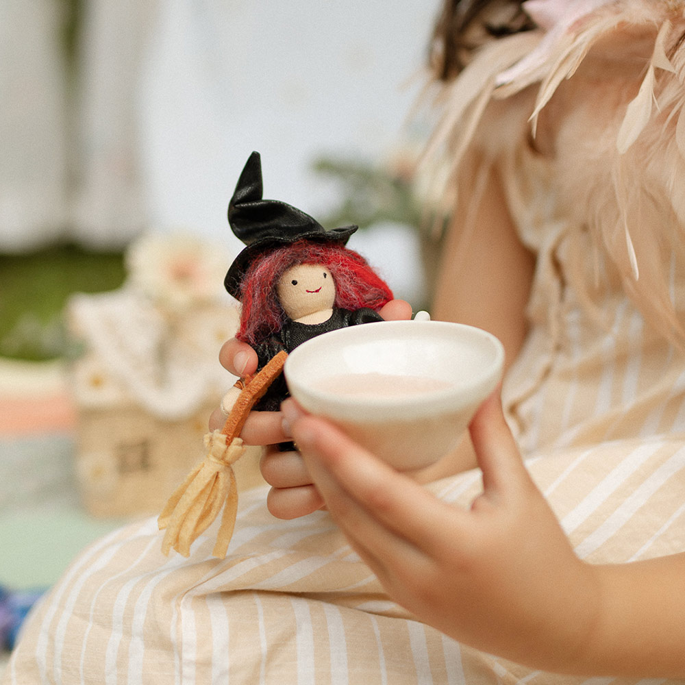 Sorcière Wanda Folk Olli Ella